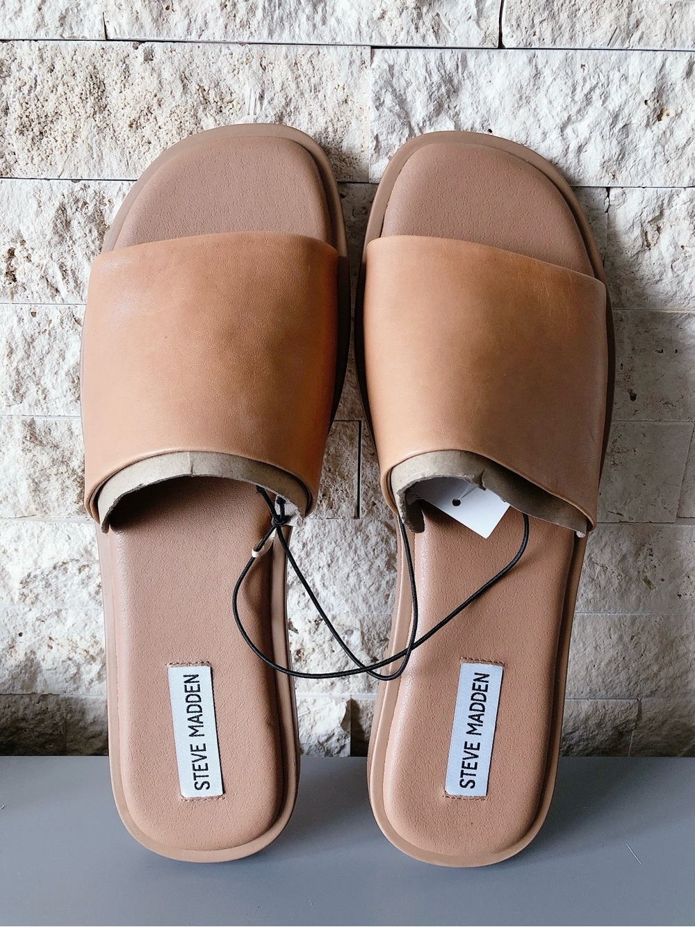 Steve Madden Leather Slide Mules Tan women’s sandals size 11 - Picture 2 of 13